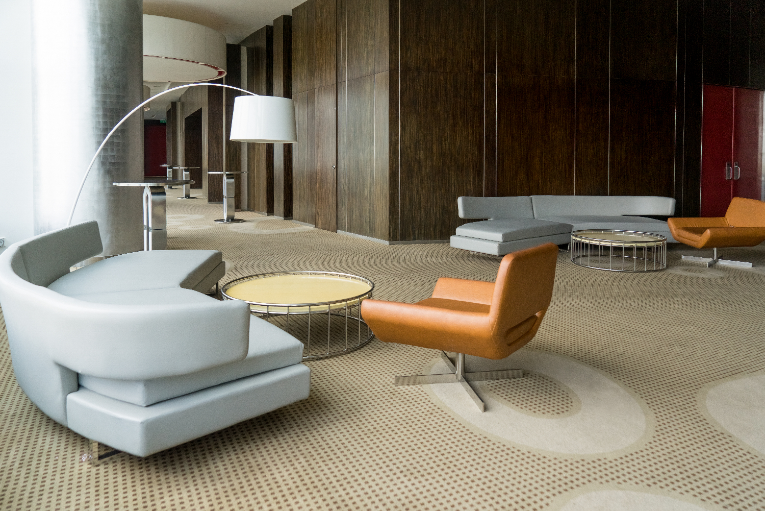 Modern Office Designs to Boost Productivity in 2025